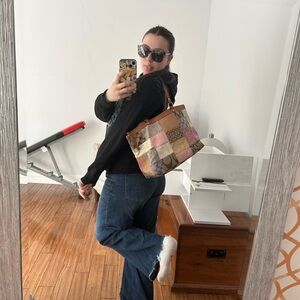 Meet your Posher, Madeline